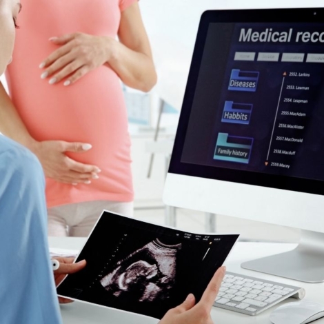 Diagnostyka prenatalna – jakie badania oferujemy i kiedy warto je wykonywać?